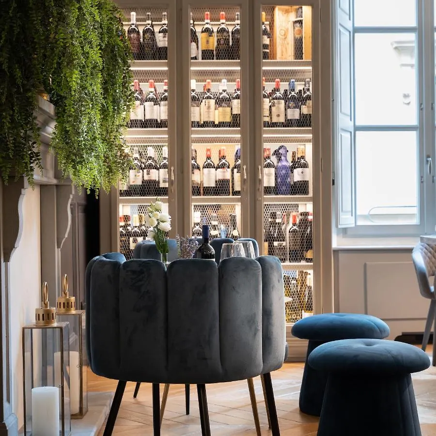 Corte Calzaiuoli Elegant Suites Florença Alojamento de Acomodação e Pequeno-almoço
