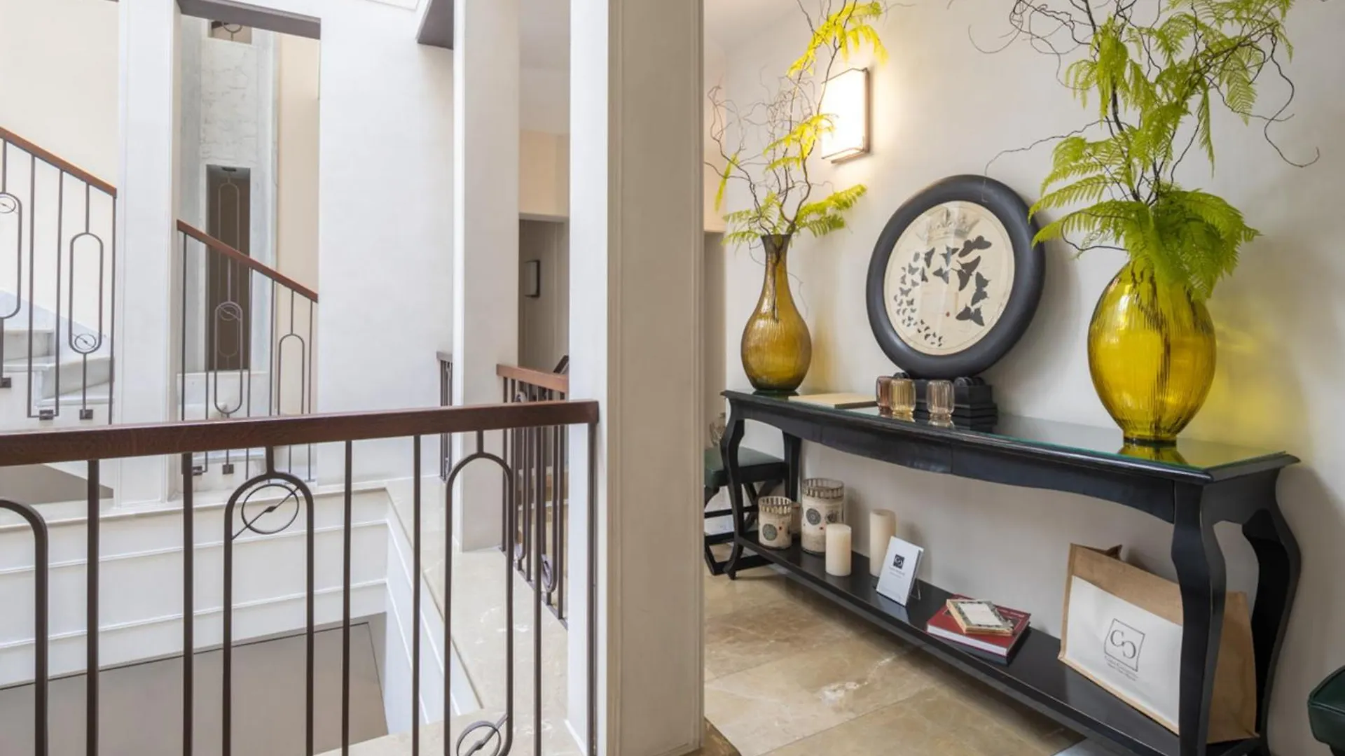 ** Alojamento de Acomodação e Pequeno-almoço Corte Calzaiuoli Elegant Suites Florença Itália