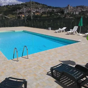 https://il-noce-antico.sicilyhotelsitaly.net