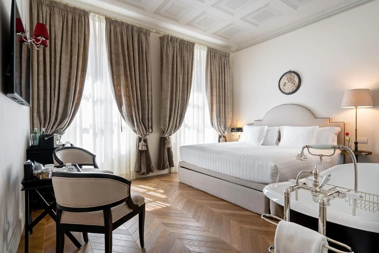 فلورنس Corte Calzaiuoli Elegant Suites فندق مبيت وإفطار
