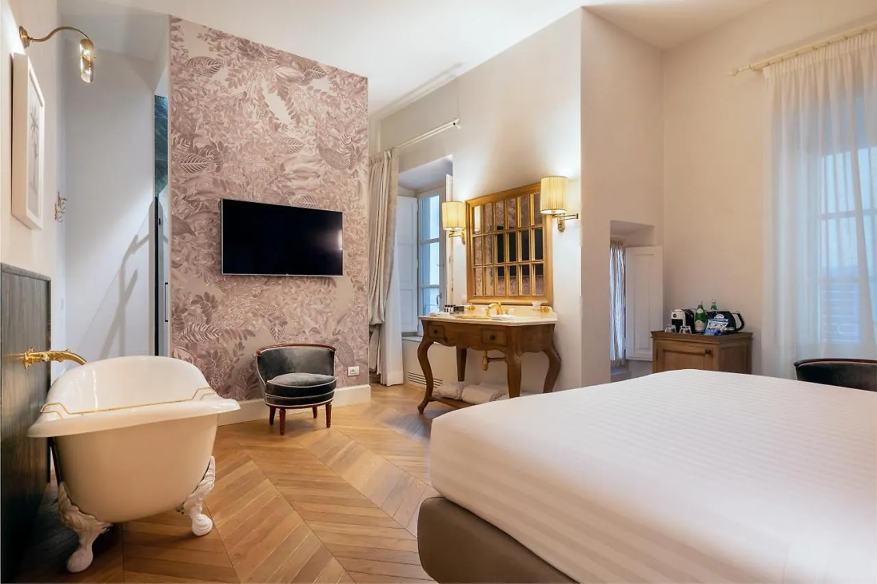 Corte Calzaiuoli Elegant Suites Florence 2*,  Italië