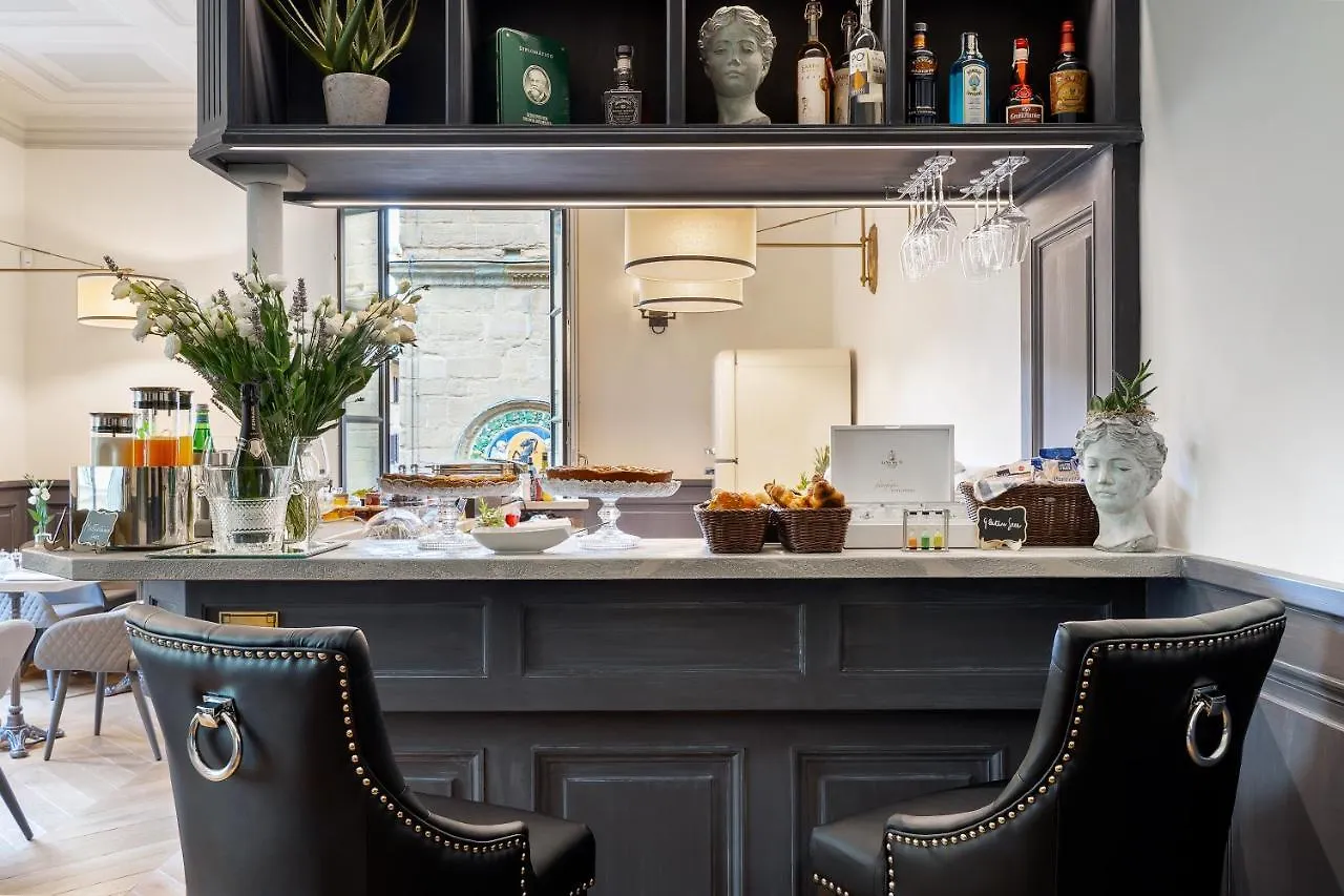 ベッド・アンド・ブレックファスト Corte Calzaiuoli Elegant Suites フィレンツェ