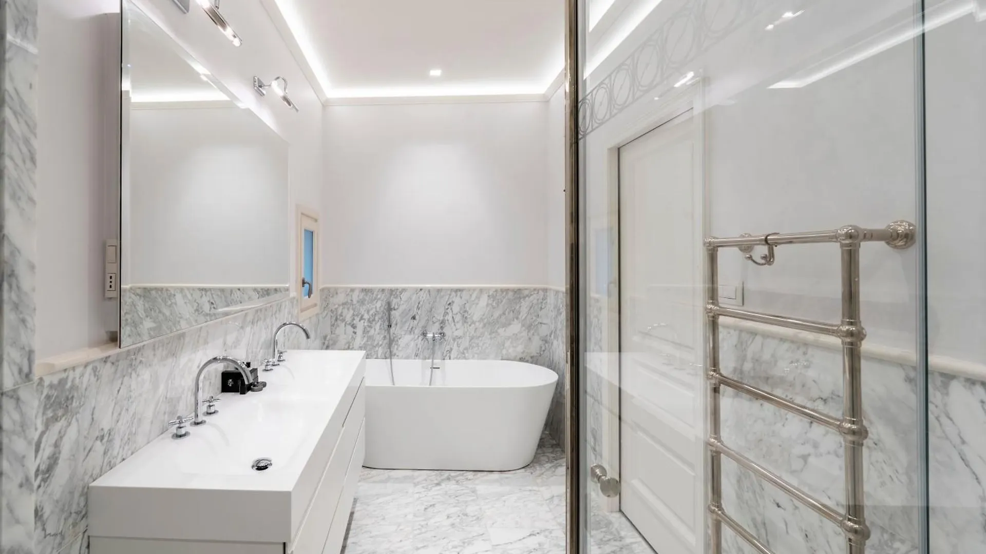 Corte Calzaiuoli Elegant Suites フィレンツェ 2*,  イタリア