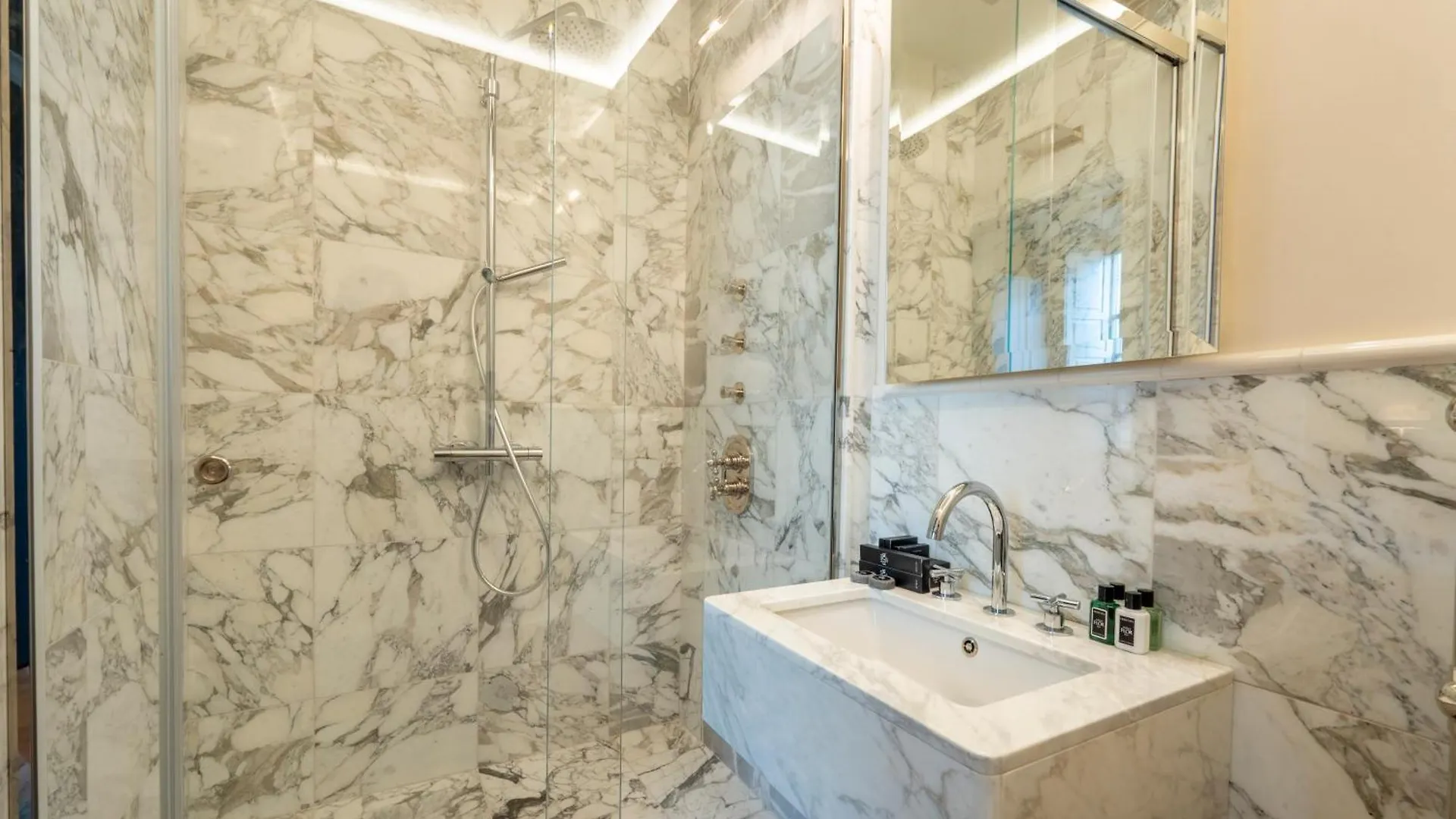 ** Bed & Breakfast Corte Calzaiuoli Elegant Suites Florence Italië